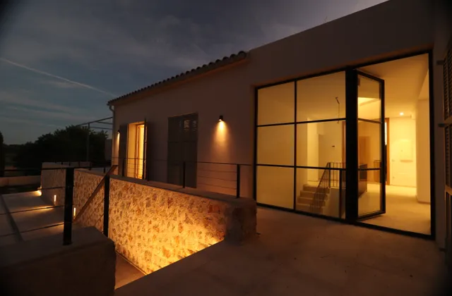 Sa Cova - Sant Llorenç — Il·luminació